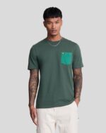T-shirt Lyle & Scott girocollo con taschino anteriore colore a contrasto 100% cotone